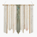 Tenture murale macramé 100 x 105 cm en coton vert beige et écru style bohème